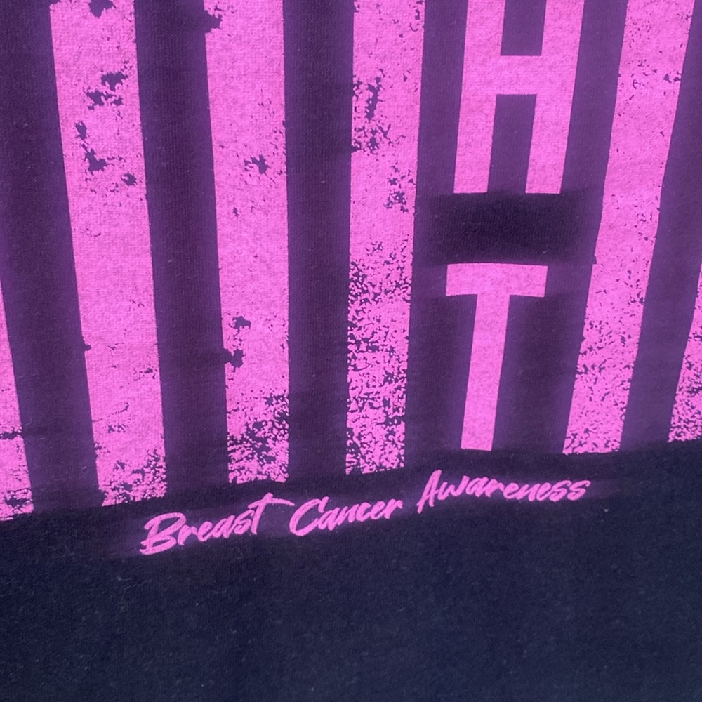 NWT Gilden women's L Black and Pink Fight T-Shirt Breast Cancer Awareness - Picture 2 of 5